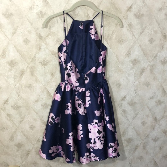 Fancy Dress - Picture 2 of 6